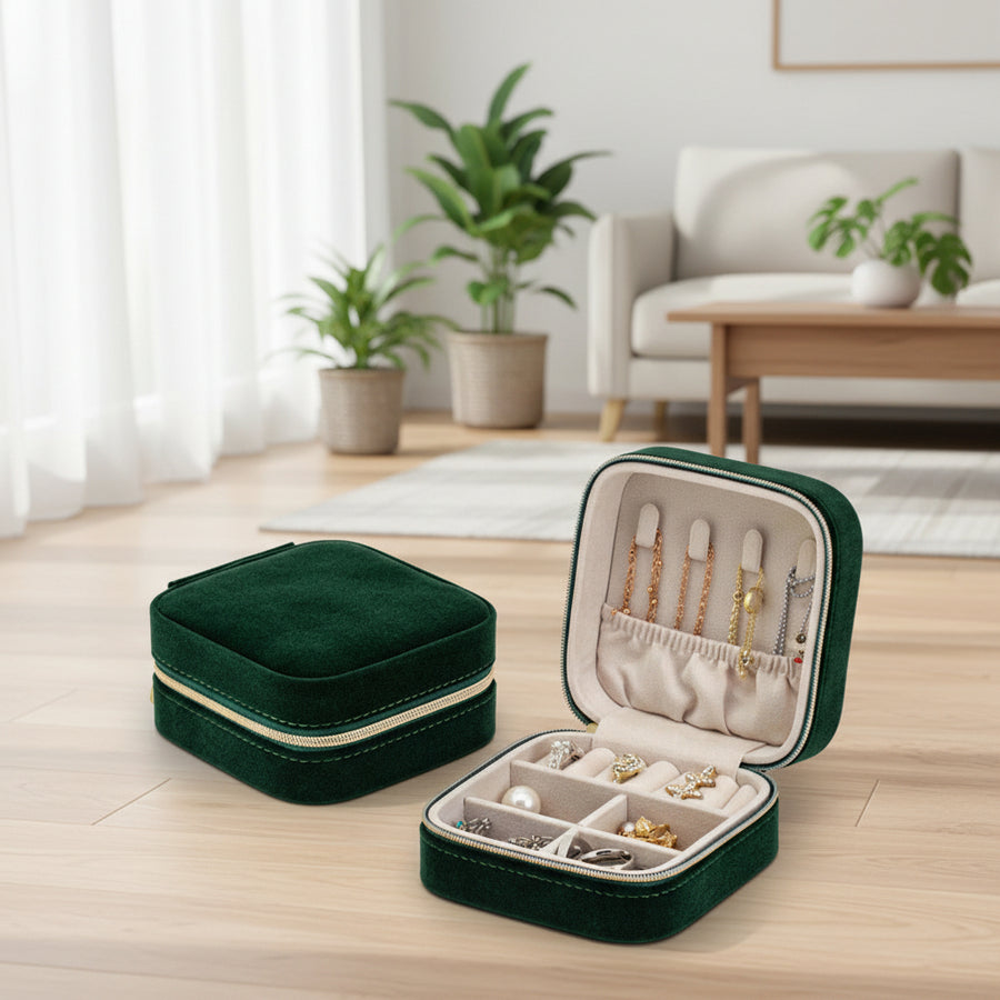 Compact Velvet Jewellery Box – Double-Layer Travel Organiser