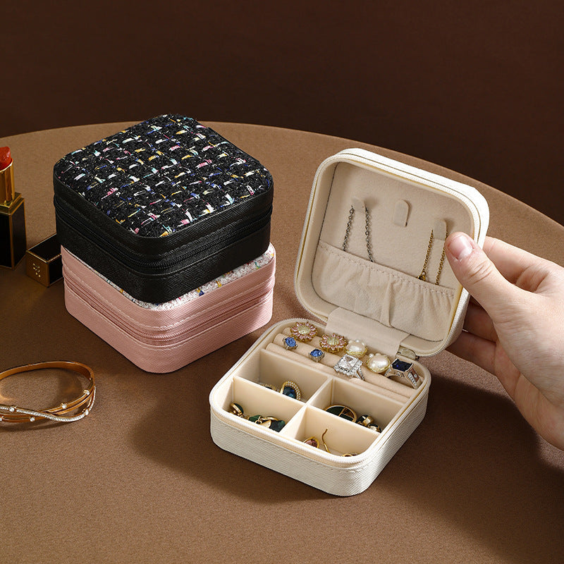 Square Travel Jewellery Box – Compact Ring & Earring Case