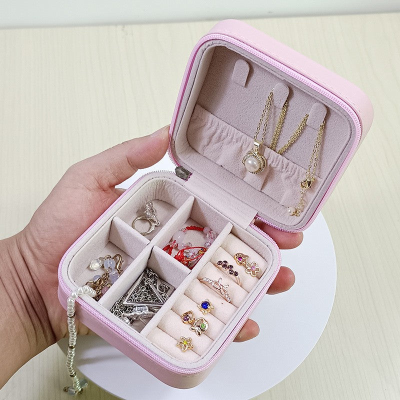 Compact Zip Jewellery Pouch – Portable Ring & Earring Case
