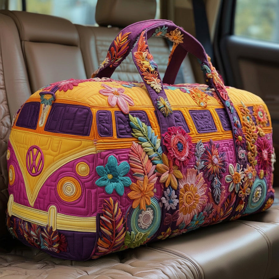 Quilted Weekend & Gym Bag — Compact Travel Bag for Short Trips