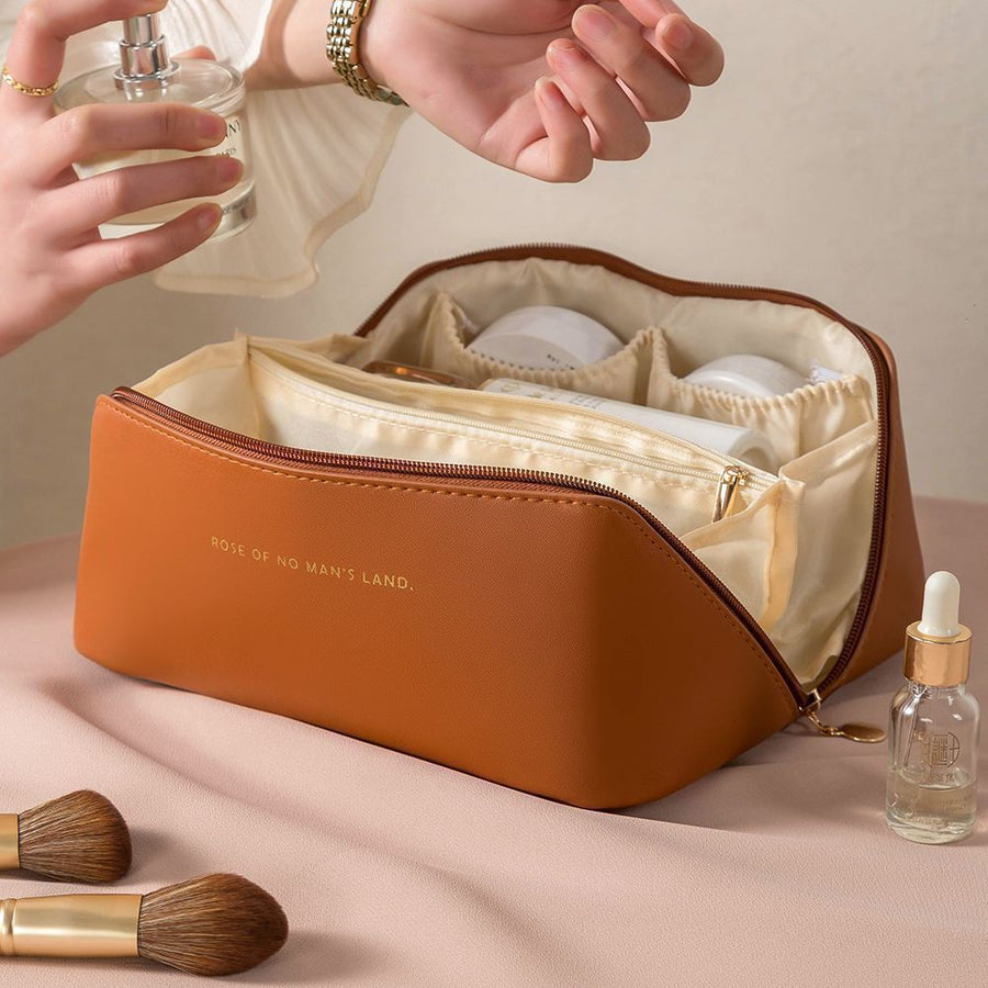 Travel Beauty Bag — Carry-On Organiser