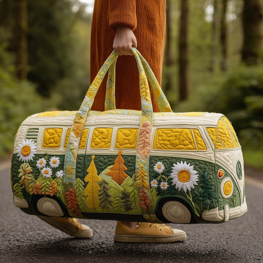 Quilted Weekend & Gym Bag — Compact Travel Bag for Short Trips
