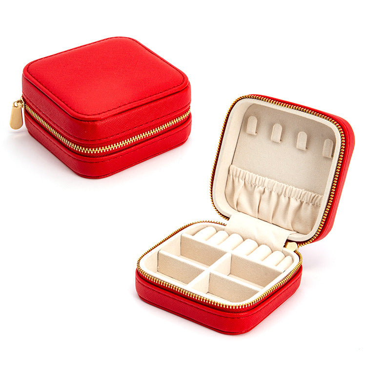 Compact Velvet Jewellery Box – Double-Layer Travel Organiser