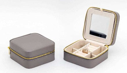 Compact Velvet Jewellery Box – Double-Layer Travel Organiser