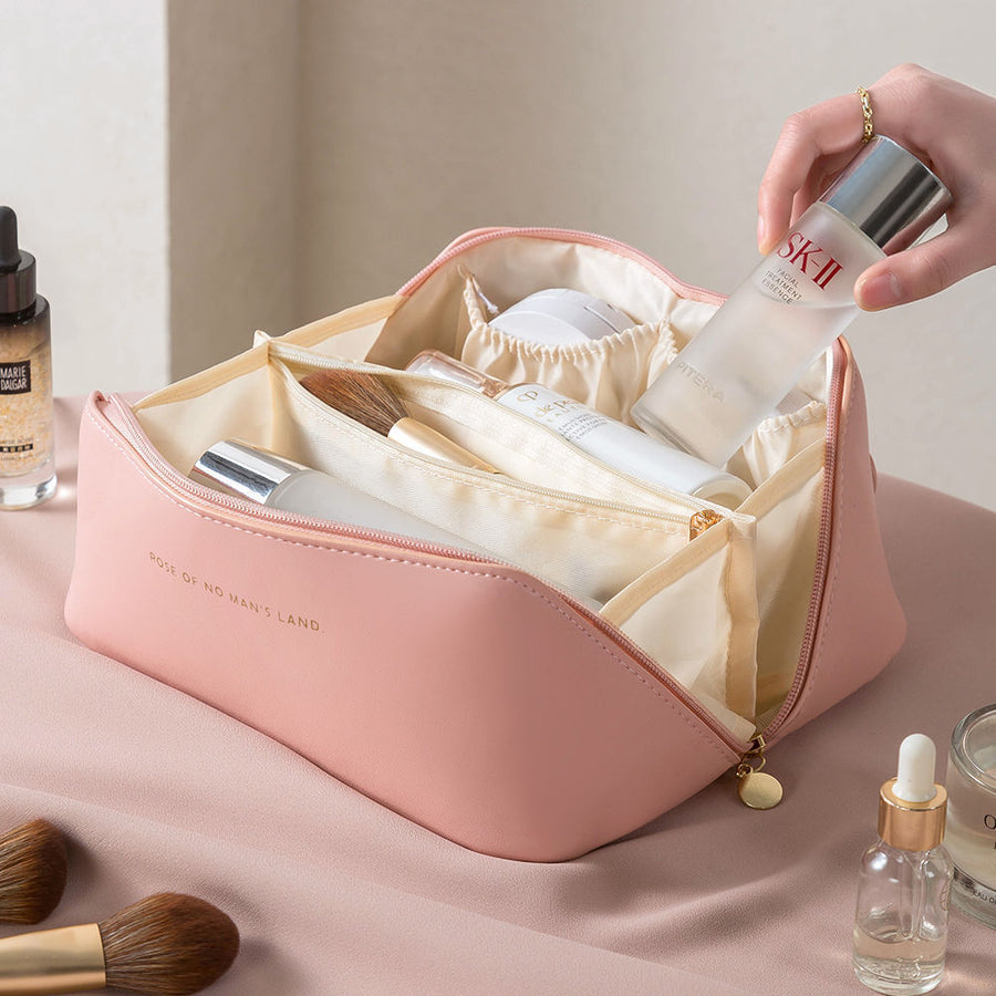 Travel Beauty Bag — Carry-On Organiser