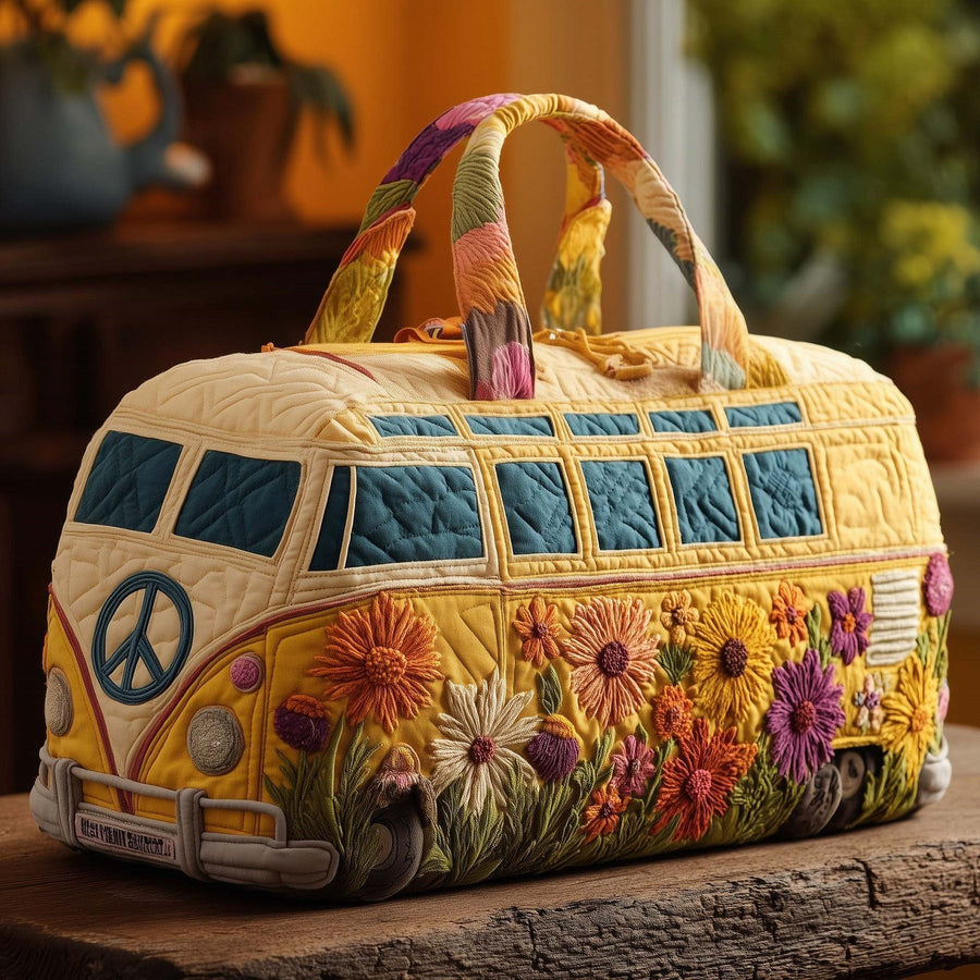 Quilted Weekend & Gym Bag — Compact Travel Bag for Short Trips